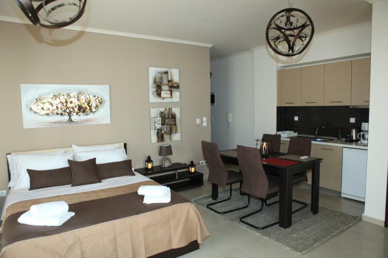 Kosmos Service Apartment City Center 1 With Additional Cost Parking Thessaloníki Eksteriør bilde